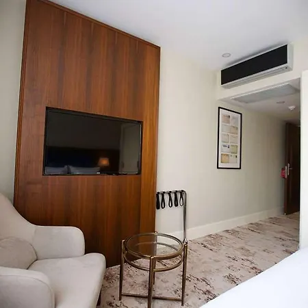 Ramada Plaza Sultanahmet 5*