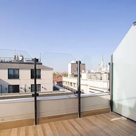 מלון Ramada Plaza Sultanahmet 5*