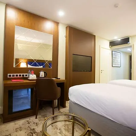 Отель Ramada Plaza Sultanahmet